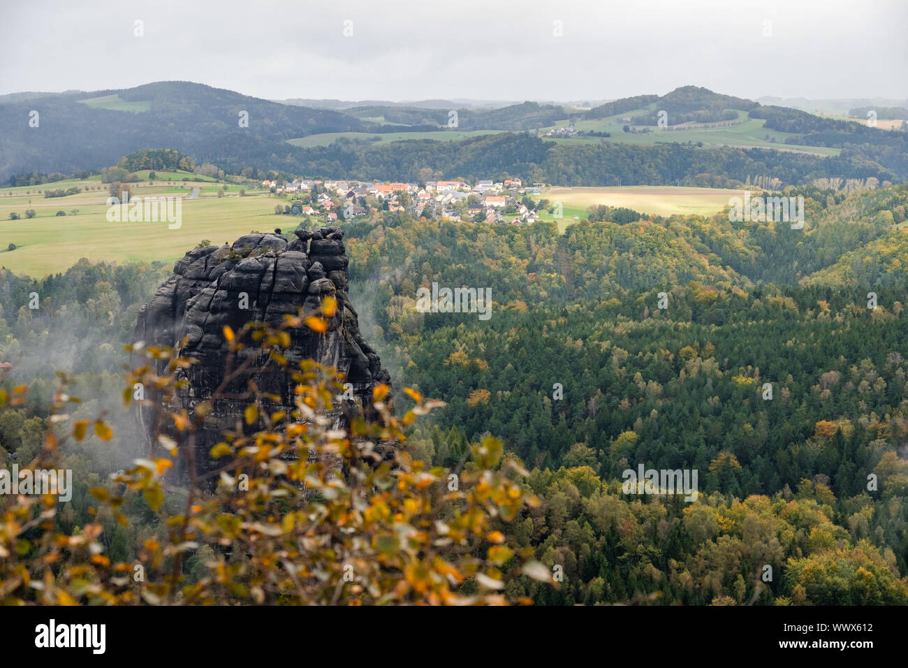 L'automne dans les montagnes de grès de l'Elbe Région Schrammsteine Bad Schandau Banque D'Images