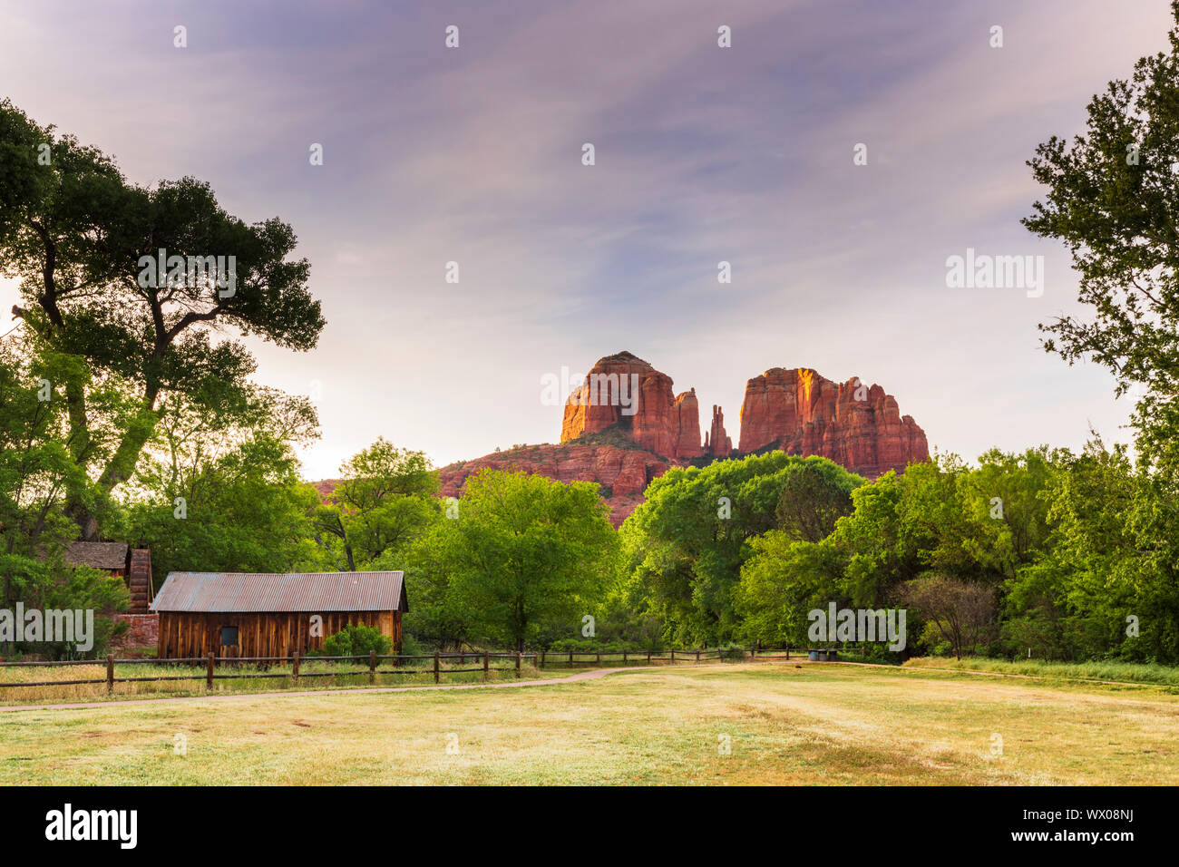 Cathedral Rock vu de Red Rock State Park, Sedona, Arizona, États-Unis d'Amérique, Amérique du Nord Banque D'Images