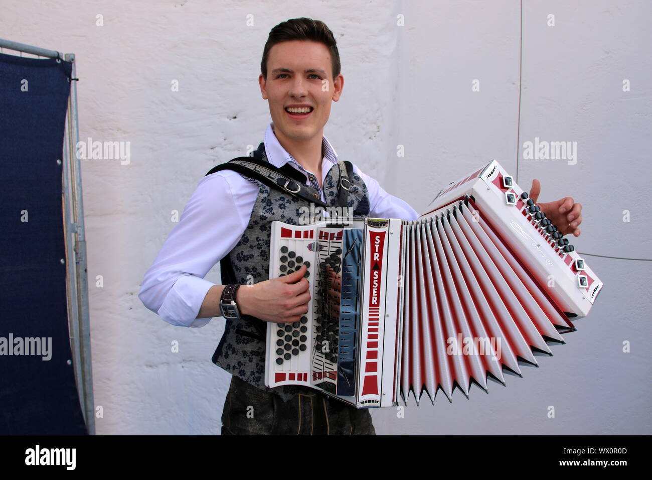 Chanteur Schlager allemand immer wieder Sonntags Music Show 2015 Banque D'Images