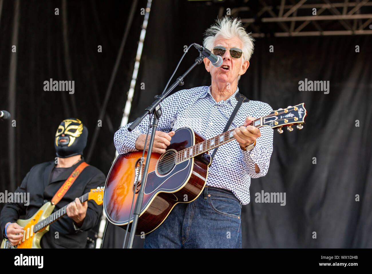 Le 15 septembre 2019, Chicago, Illinois, États-Unis : NICK LOWE pendant l'ÉMEUTE Fest Festival de musique au Douglas Park à Chicago, Illinois (crédit Image : © Daniel DeSlover/Zuma sur le fil) Banque D'Images