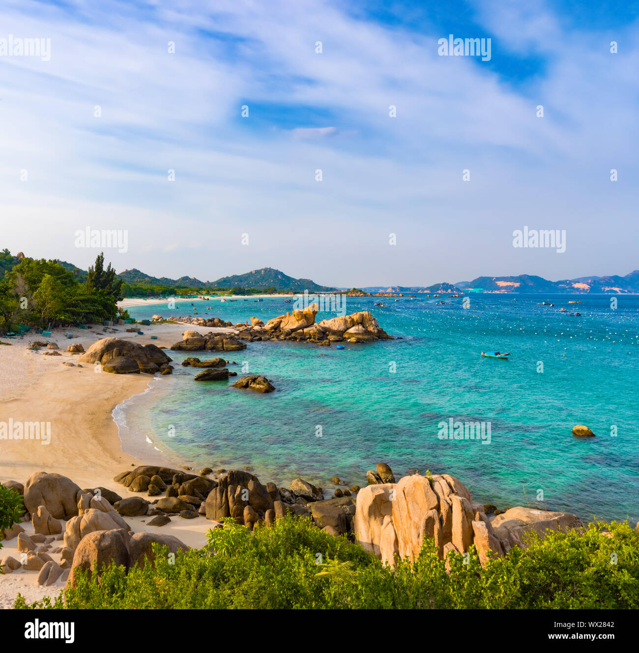 Plage de sable blanc. Le Vietnam. Banque D'Images