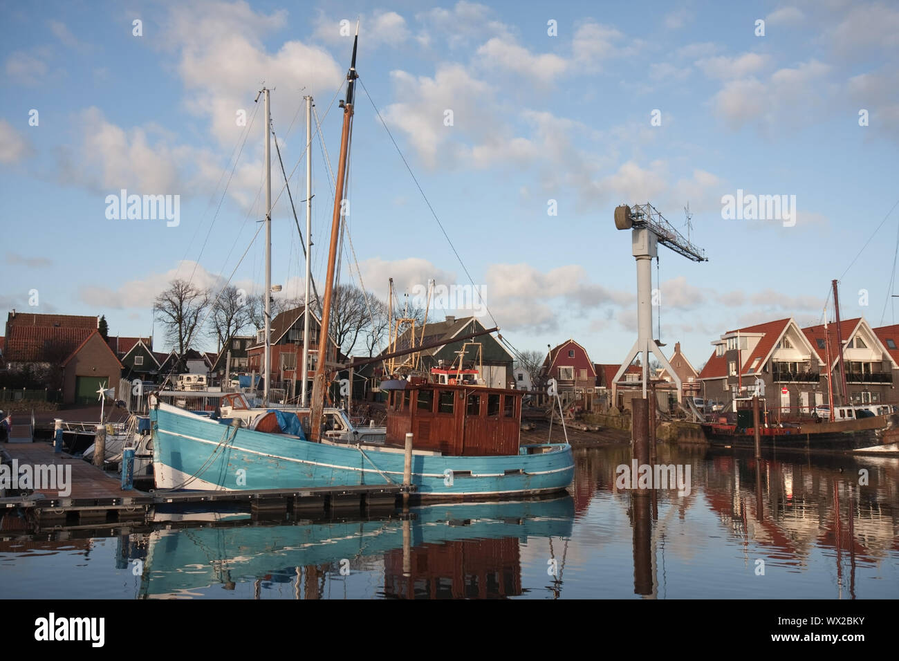 Le chantier naval près de la faucheuse de pêche dans le port d'Amsterdam, Pays-Bas Banque D'Images