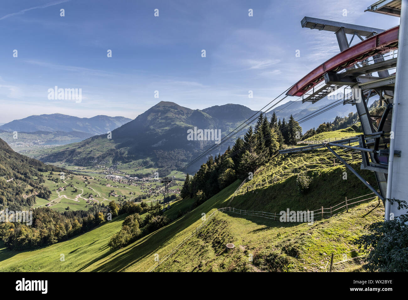 Vue sur le Buochserhorn à partir de la station de montagne Luftseilbahn Hospental - Wirzweli, Nidwald, SWI Banque D'Images