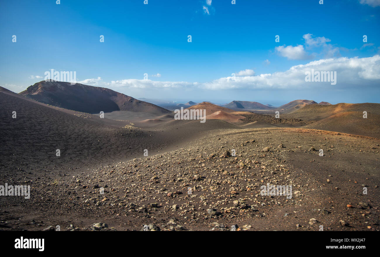 Paysage volcanique au Parc National de Timanfaya, Lanzarote, îles Canaries, Espagne Banque D'Images