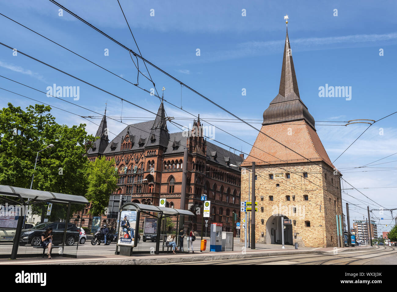 Steintor, porte de ville, station de tramway, Rostock, Mecklembourg-Poméranie-Occidentale, Allemagne, Europe Banque D'Images