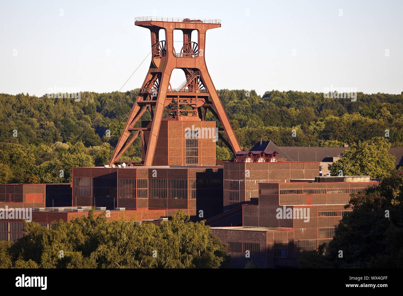 Panorama de la mine de charbon de Zollverein avec châtelet de XII de l'arbre, Essen, Germany, Europe Banque D'Images