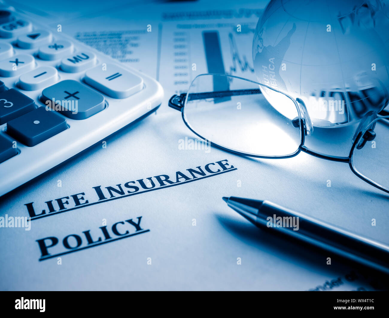 Assurance-vie sur le bureau. Banque D'Images