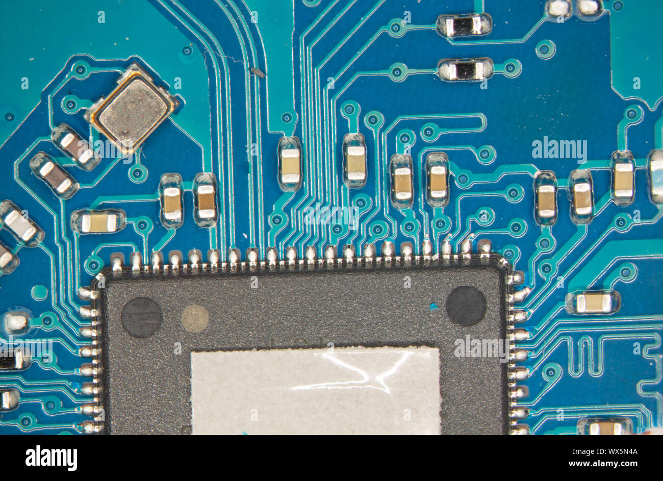 Les circuits électroniques bleu Banque D'Images