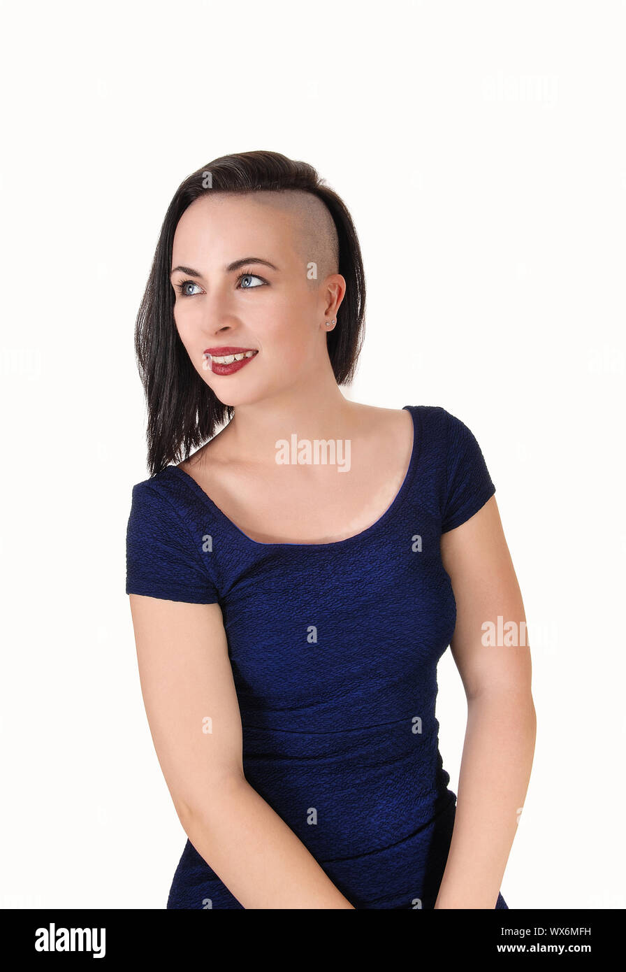 Portrait d'une femme avec une coupe de cheveux très Banque D'Images