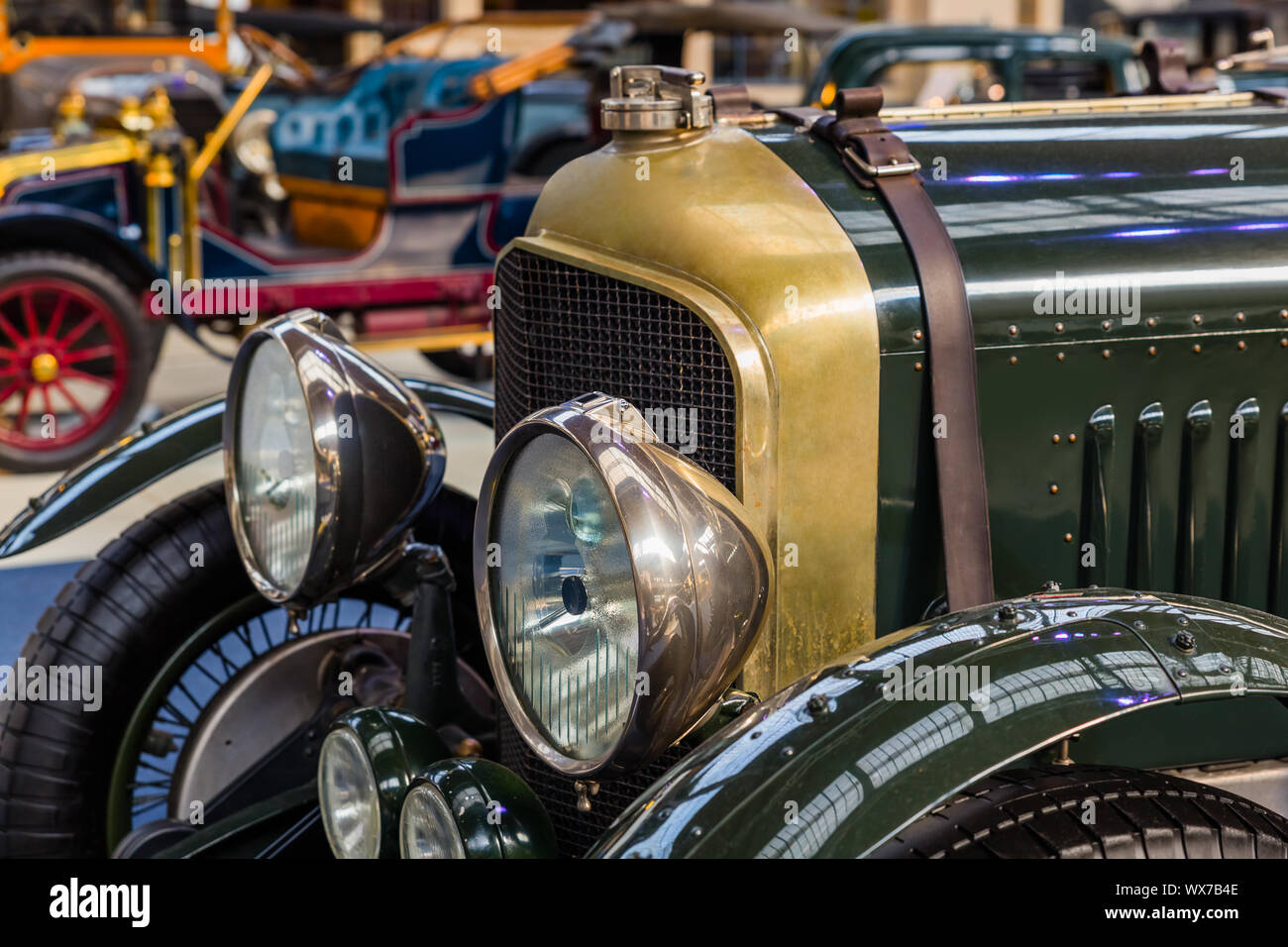 Voiture Vintage - technologie historique Banque D'Images