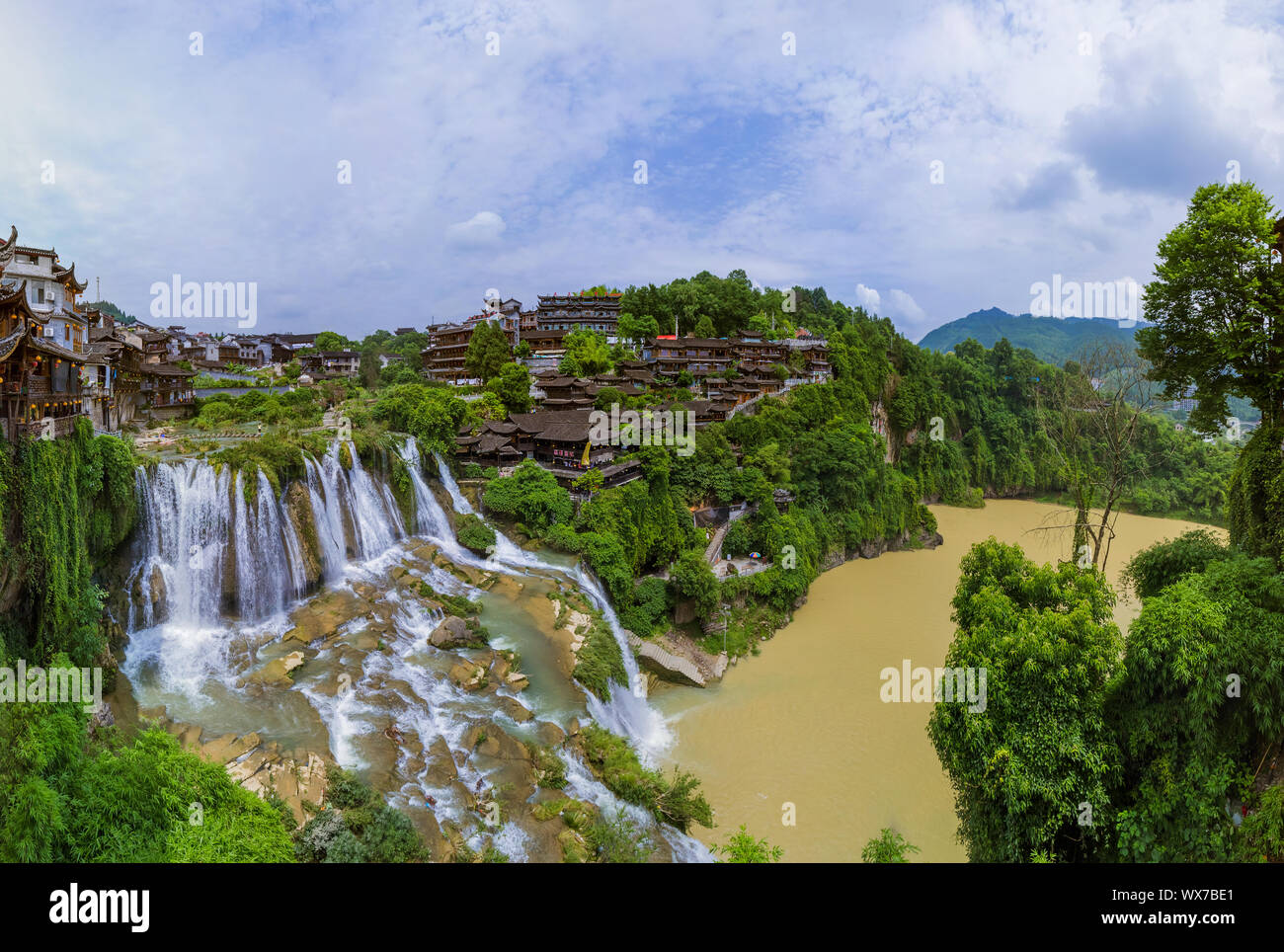 Furong village ancien et cascade - Chine Hunan Banque D'Images