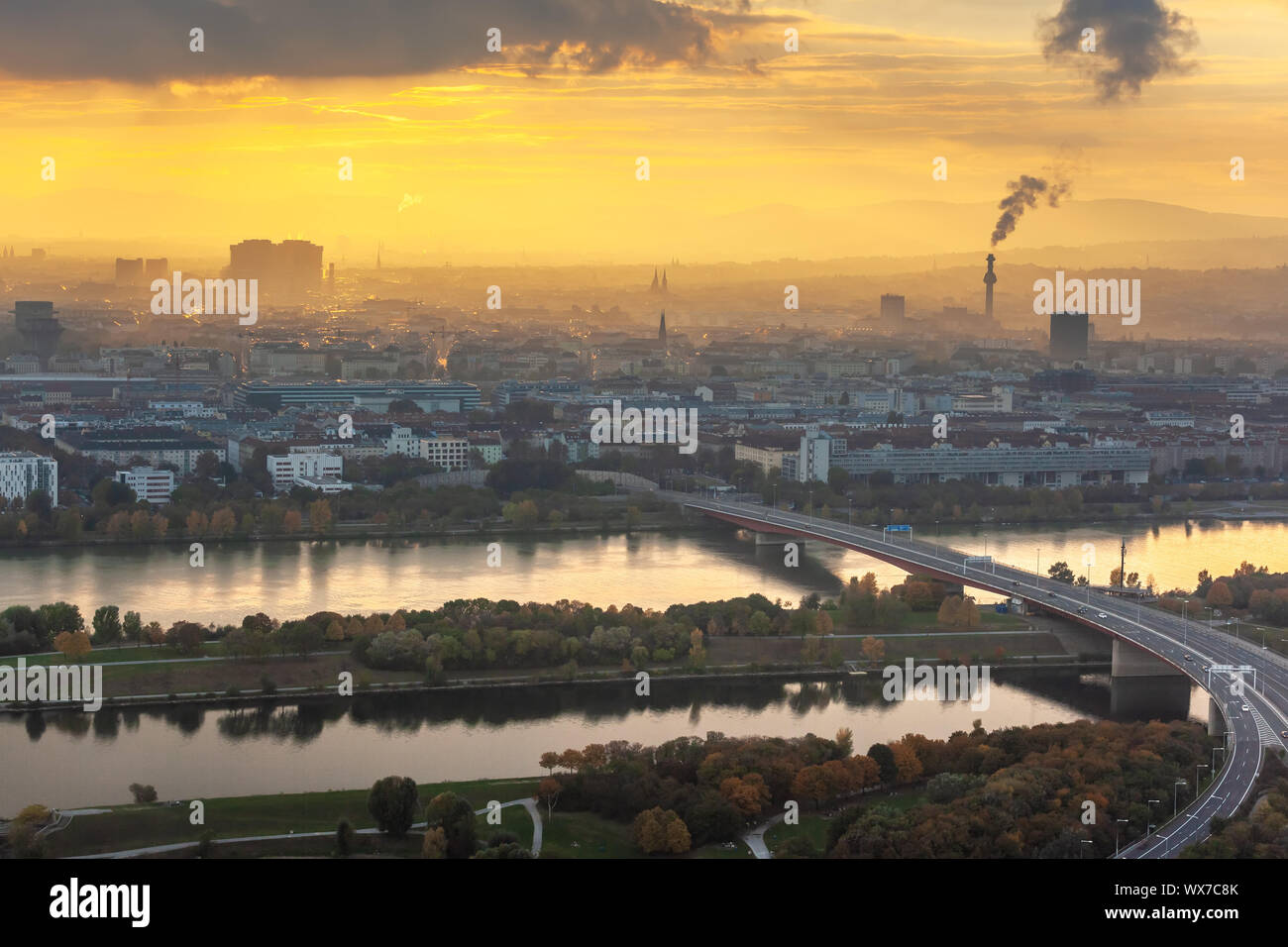 Magnifique coucher de soleil sur Vienne Banque D'Images