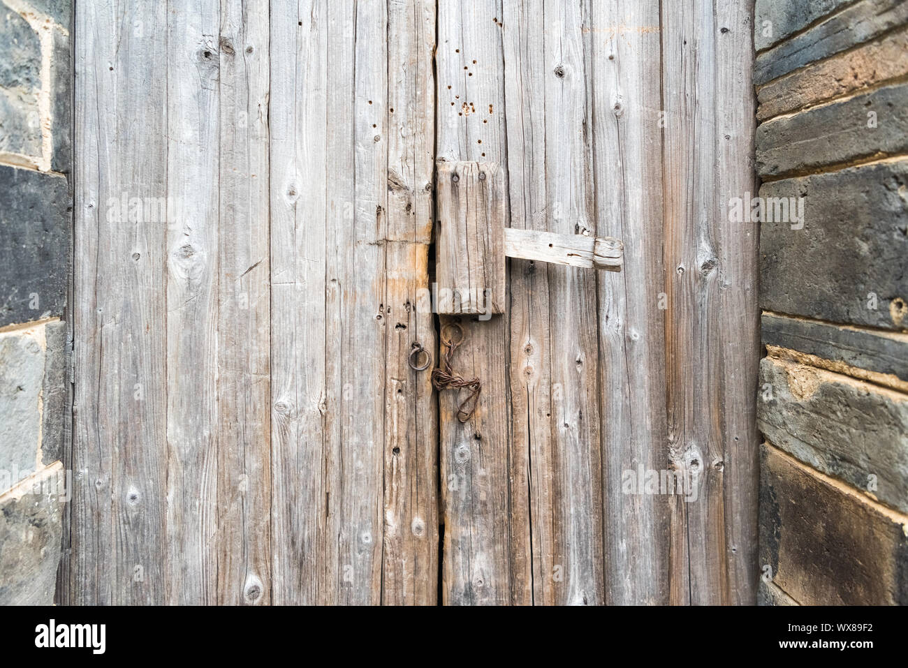 Vieille porte en bois libre Banque D'Images