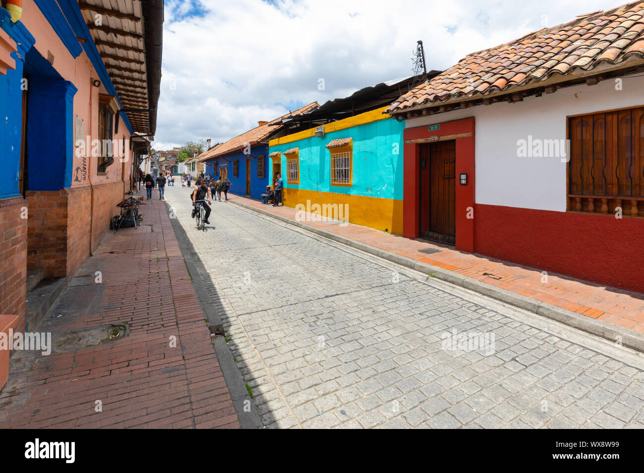 La vie dans la rue de Bogota rue volcan district Candelaria Banque D'Images