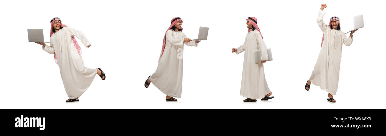 L'homme arabe avec ordinateur portable isolé sur fond blanc Banque D'Images