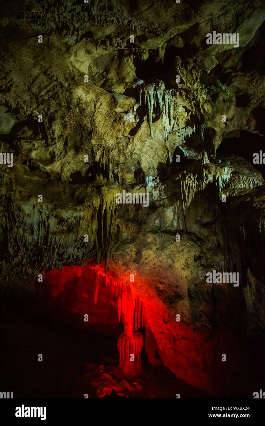 Formations minérales dans la grotte de Prometheus Banque D'Images