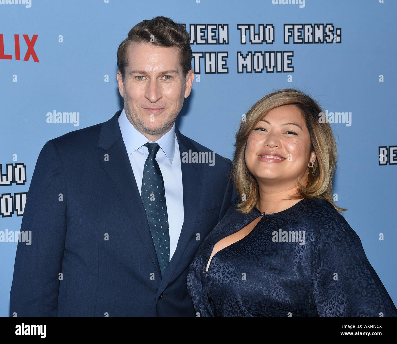 Hollywood, Californie, USA. 16 Sep, 2019. Scott Aukerman, Kulap Vilaysack. La "Netflix entre deux fougères : Le film' Los Angeles Premiere tenue au ArcLight Hollywood. Credit : Billy Bennight/AdMedia/Newscom/Alamy Live News Banque D'Images