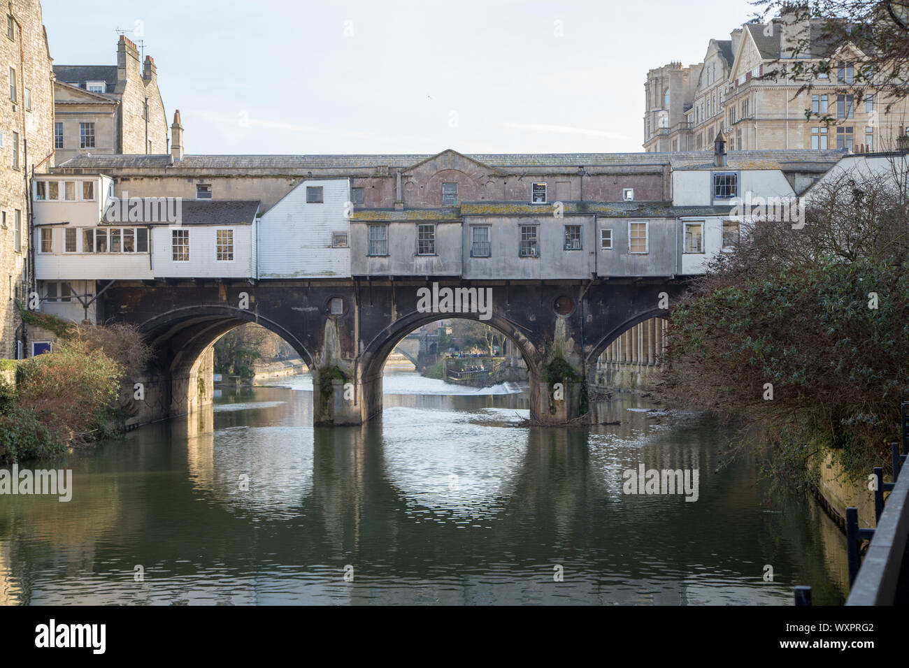 Célèbre pont sur la rivière Avon, révélant son côté caché Banque D'Images