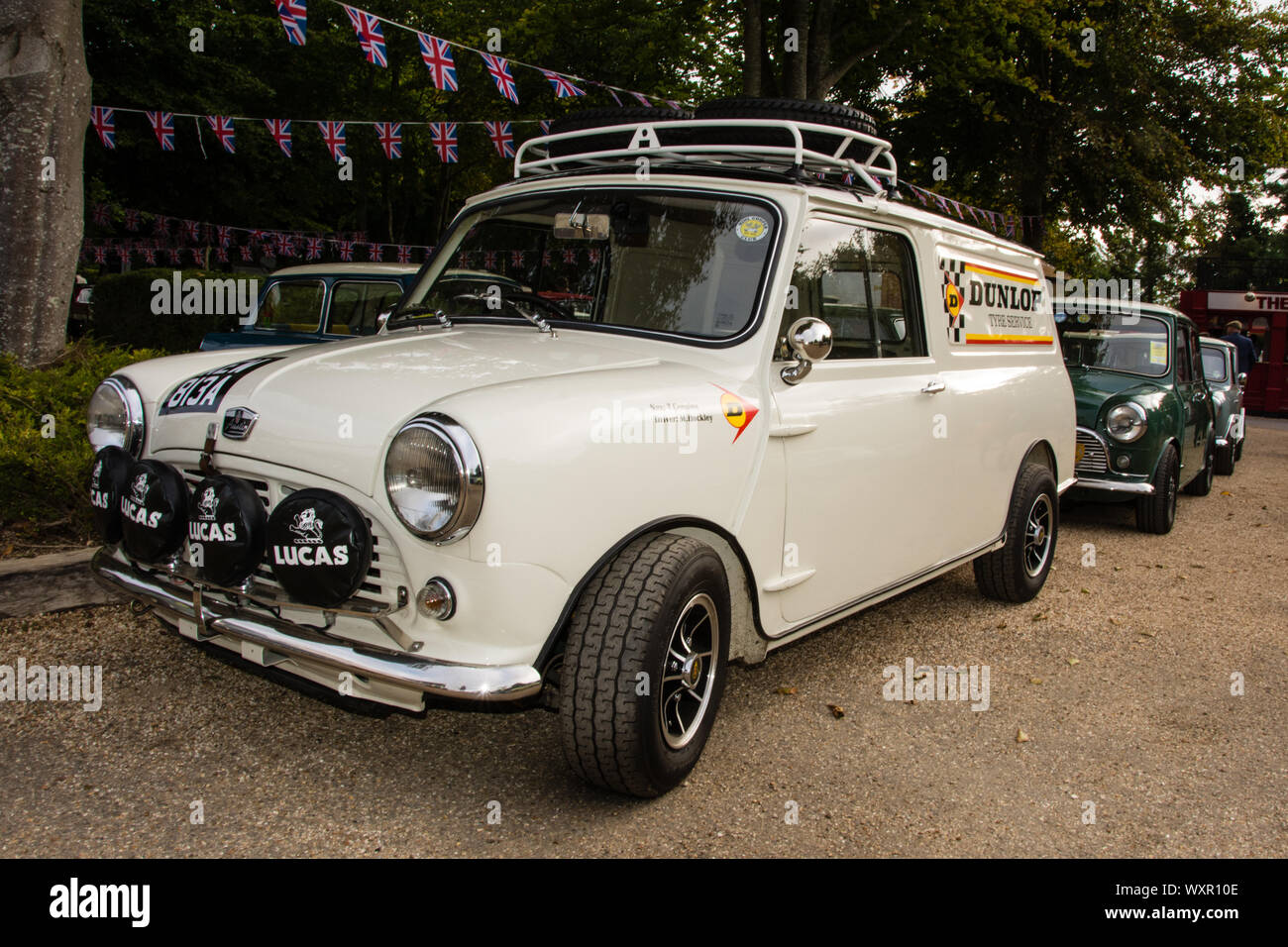 1960 White Mini Van Banque D'Images