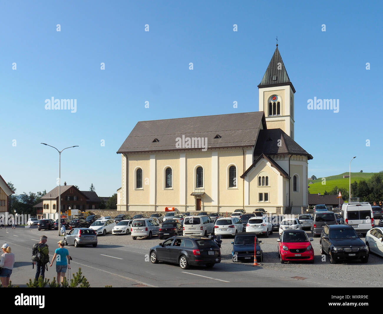 Brülisau Al mit Kirche beim hohen Kasten Alpstein im der Alpen Appenzeller Banque D'Images