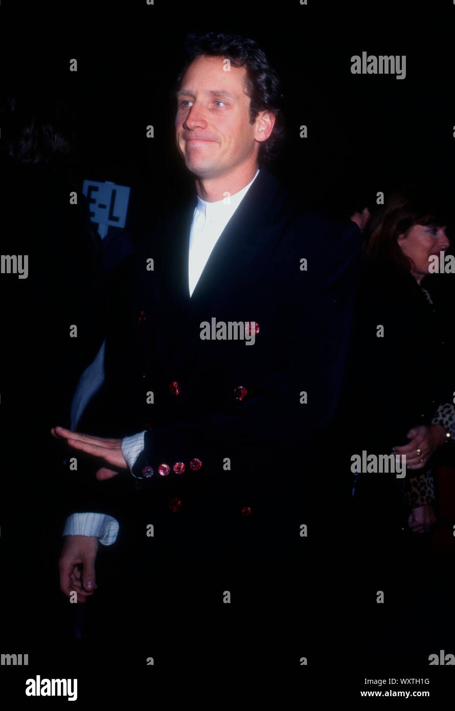 Westwood, Californie, USA 14 décembre 1994 Acteur Sam Robards assiste à la 'Prêt à Porter' (Pret-a-Porter) Création le 14 décembre 1994 au Centre d'Avco Cinemas à Westwood, Californie, USA. Photo de Barry King/Alamy Stock Photo Banque D'Images