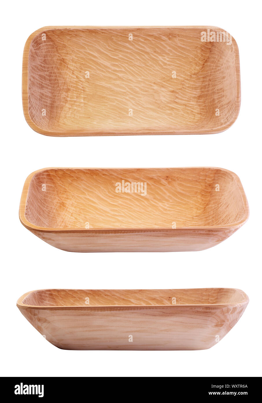 Bol en bois sculpté à la main isolé sur fond blanc Banque D'Images