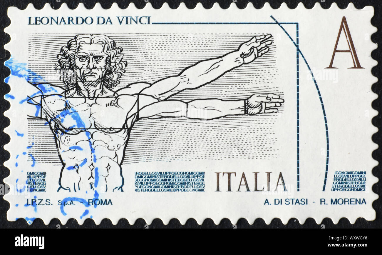 Homme de Vitruve par Leonardo sur timbre-poste italien Banque D'Images