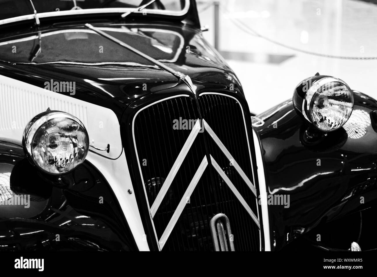 autocar-citro-n-banque-d-images-noir-et-blanc-alamy
