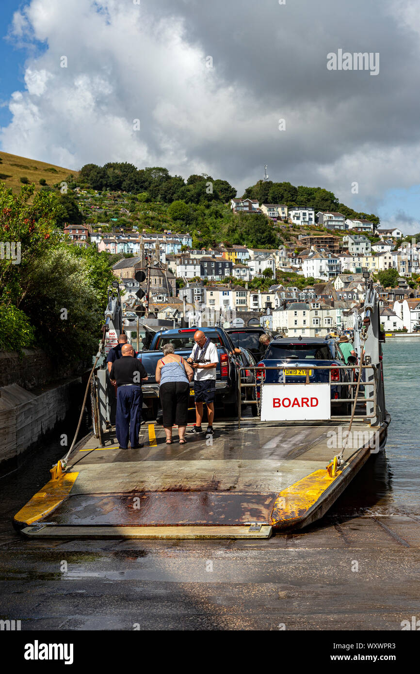 Dartmouth Dartmouth,ferry inférieur - Angleterre, Devon, Dart River, Ferry, Faible Section, 2015, à l'horizontale, pas de gens, à l'extérieur, d'art, la photographie, Banque D'Images
