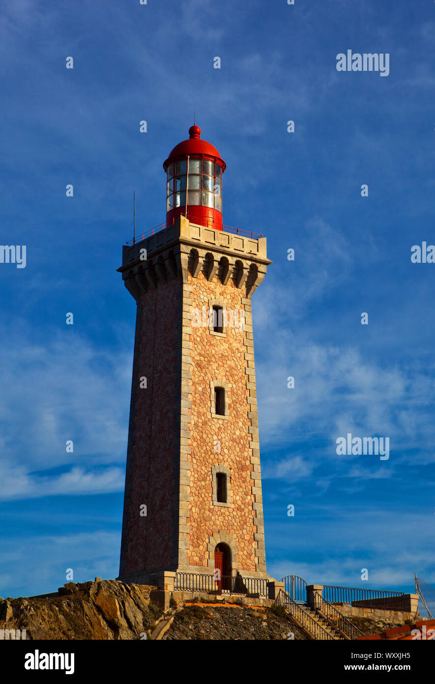 Phare du Cap Béar Cap Bear phare, près de Port Vendres, France. Banque D'Images