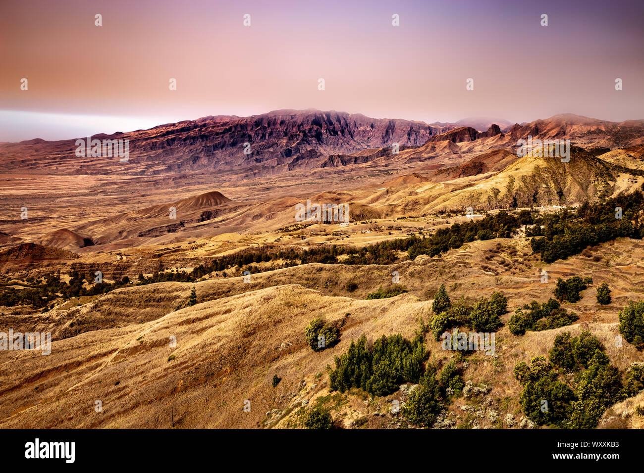 Paysage de montagne près de Pico da Cruz, l'île de Santo Antão, Cap Vert, Cabo Verde, l'Afrique. Banque D'Images