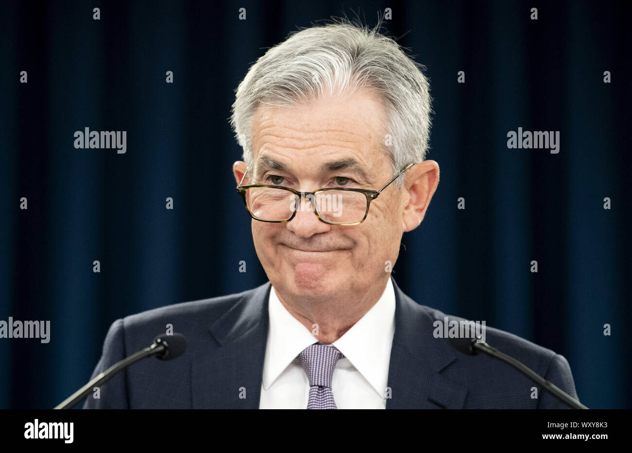 Washington DC, USA. 18 Sep, 2019. Le Président de la Réserve fédérale, Jerome Powell tient une conférence de presse à la suite de la réunion de septembre du Comité fédéral, à Washington, DC Le 18 septembre 2019. Powell a annoncé une réduction d'un quart de pour cent, ou 25 points de base, la réduction du taux cible des fonds fed à gamme 1,75 à 2,0  %. Credit : UPI/Alamy Live News Banque D'Images