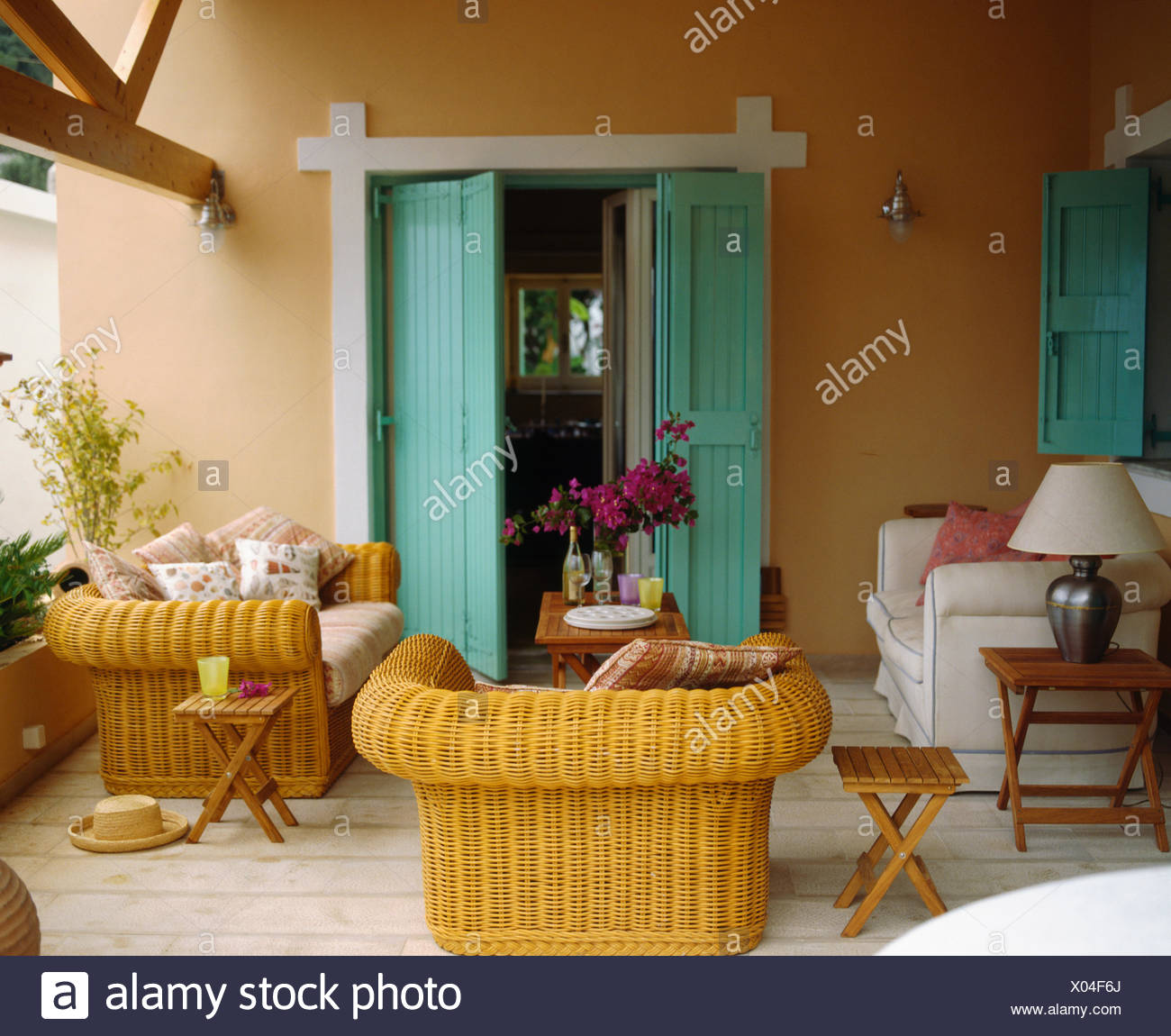 Get Canape cotiere Desktop Wallpaper
