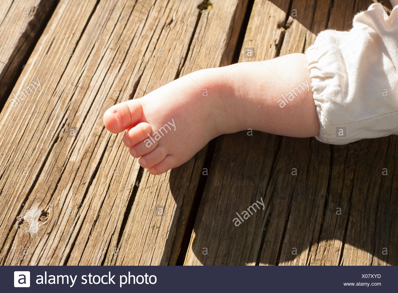 Nu Pieds Bebe Joufflu Photo Stock Alamy