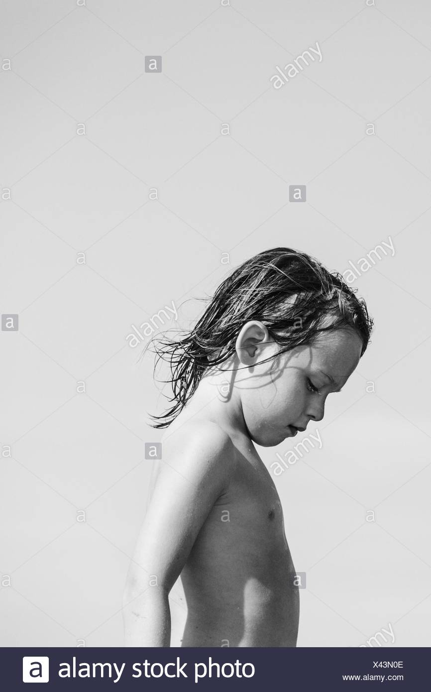 humide nue les adolescents