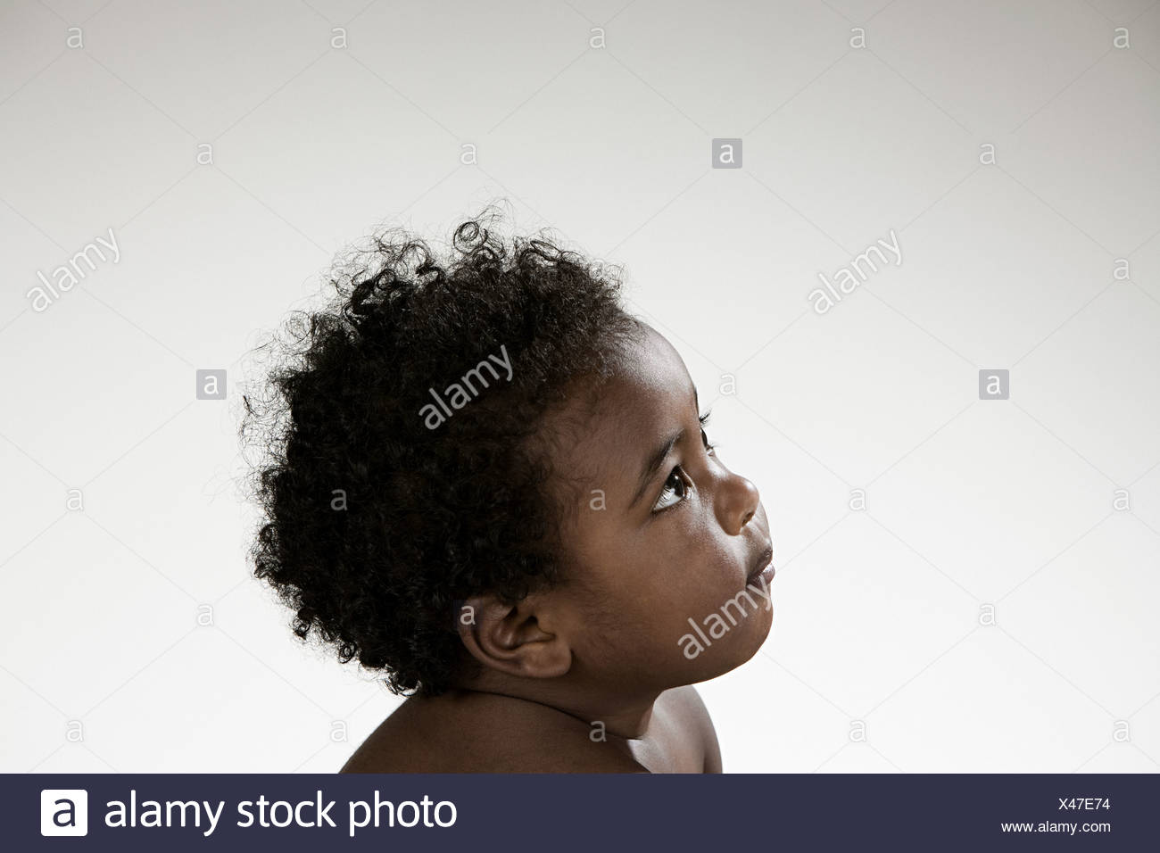 Profil D Un Bebe Garcon Photo Stock Alamy Profil D Un Bebe Garcon Photo Stock Alamy