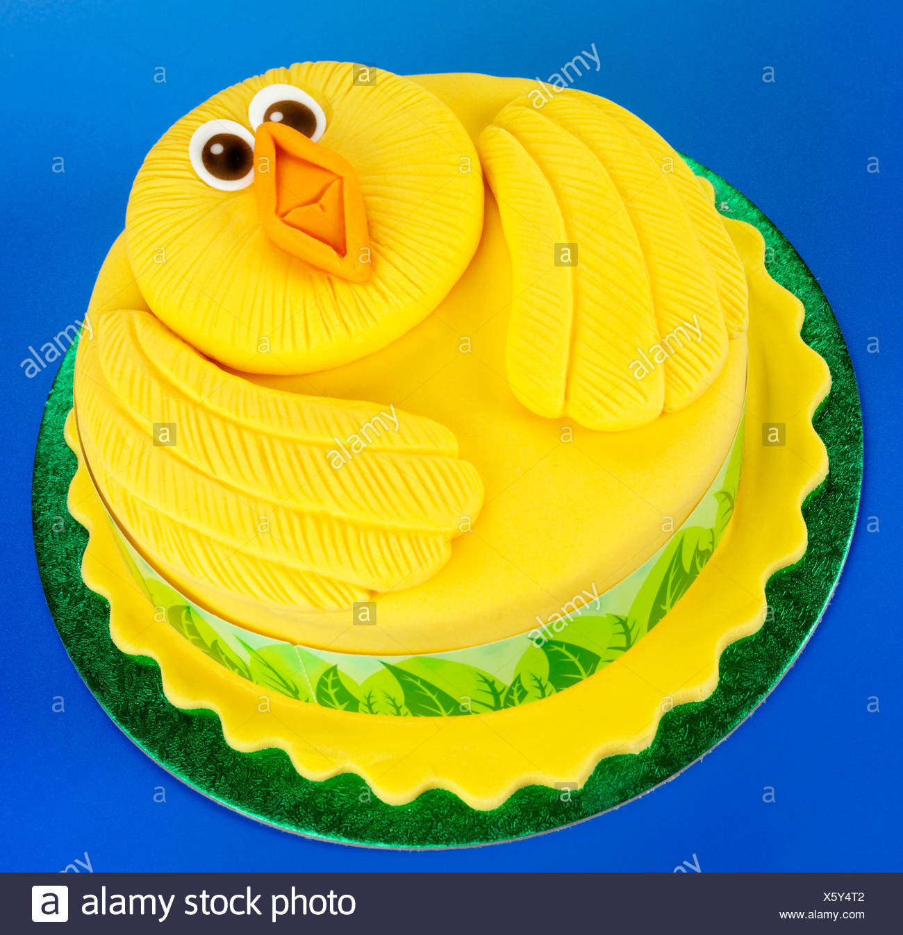 Poussin De Paques Cake Photo Stock Alamy Poussin De Paques Cake Photo Stock Alamy
