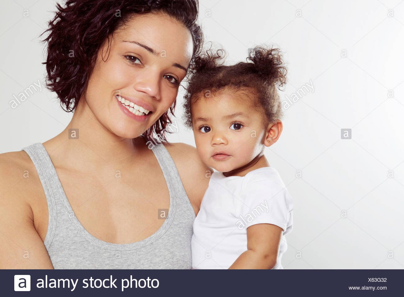 Bebe Metisse Banque D Image Et Photos Alamy Bebe Metisse Banque D Image Et Photos Alamy