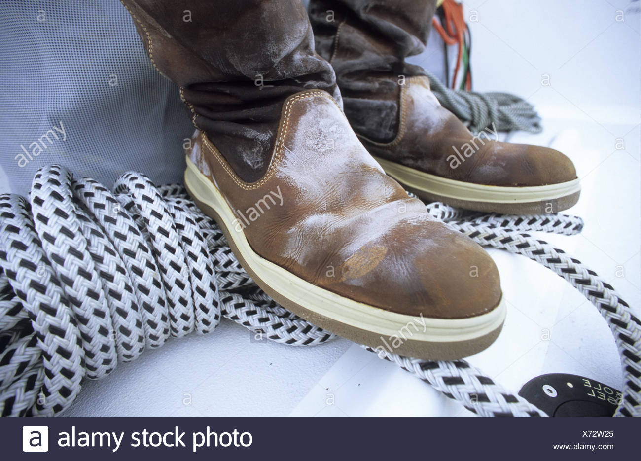 Yachtsman, bottes, corde, détail, chaussures, chaussures de voile, bottes en cuir, cuir, sel, utilisée, usée, corde,