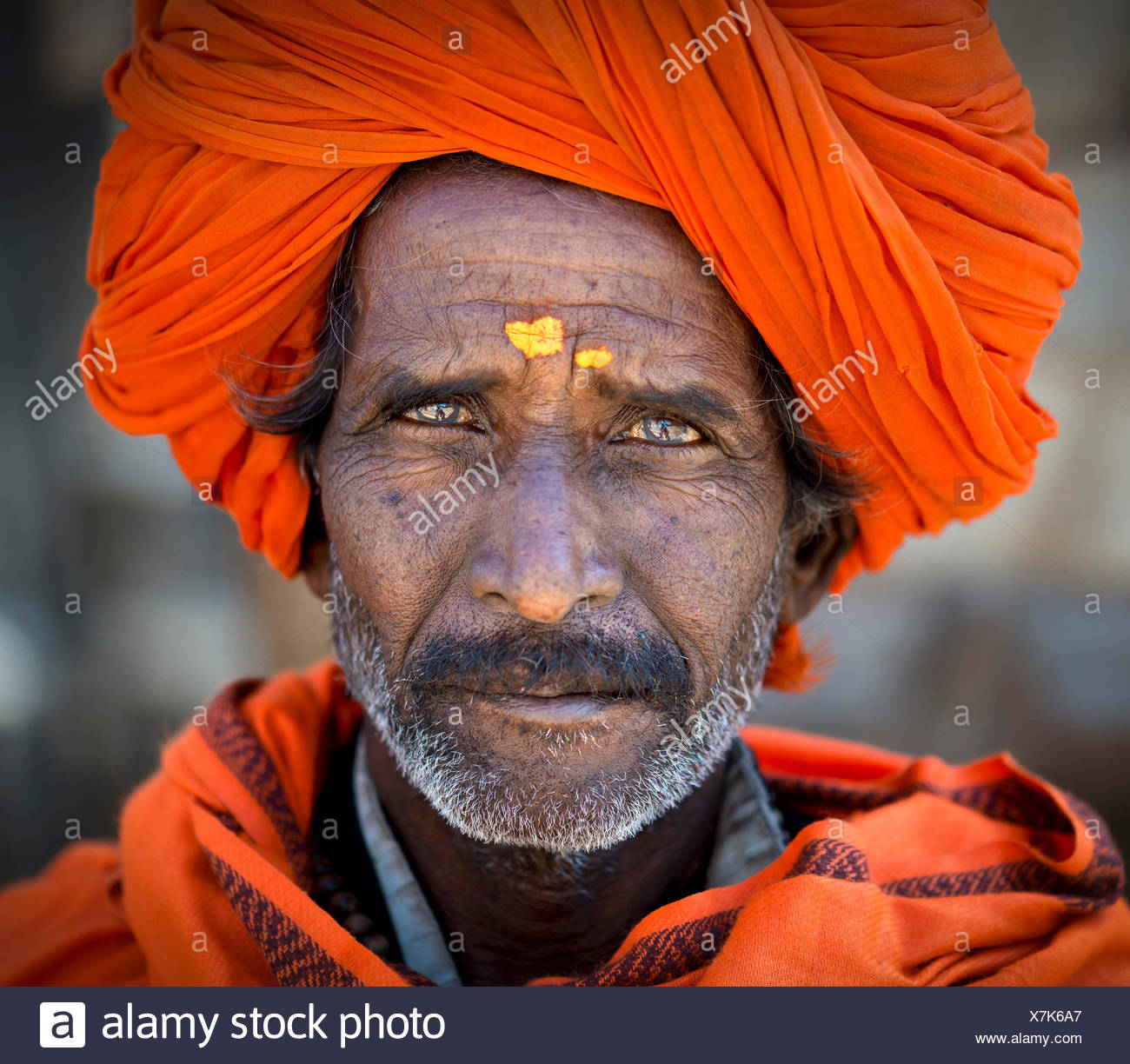 Color For Bindi Banque D Image Et Photos Alamy