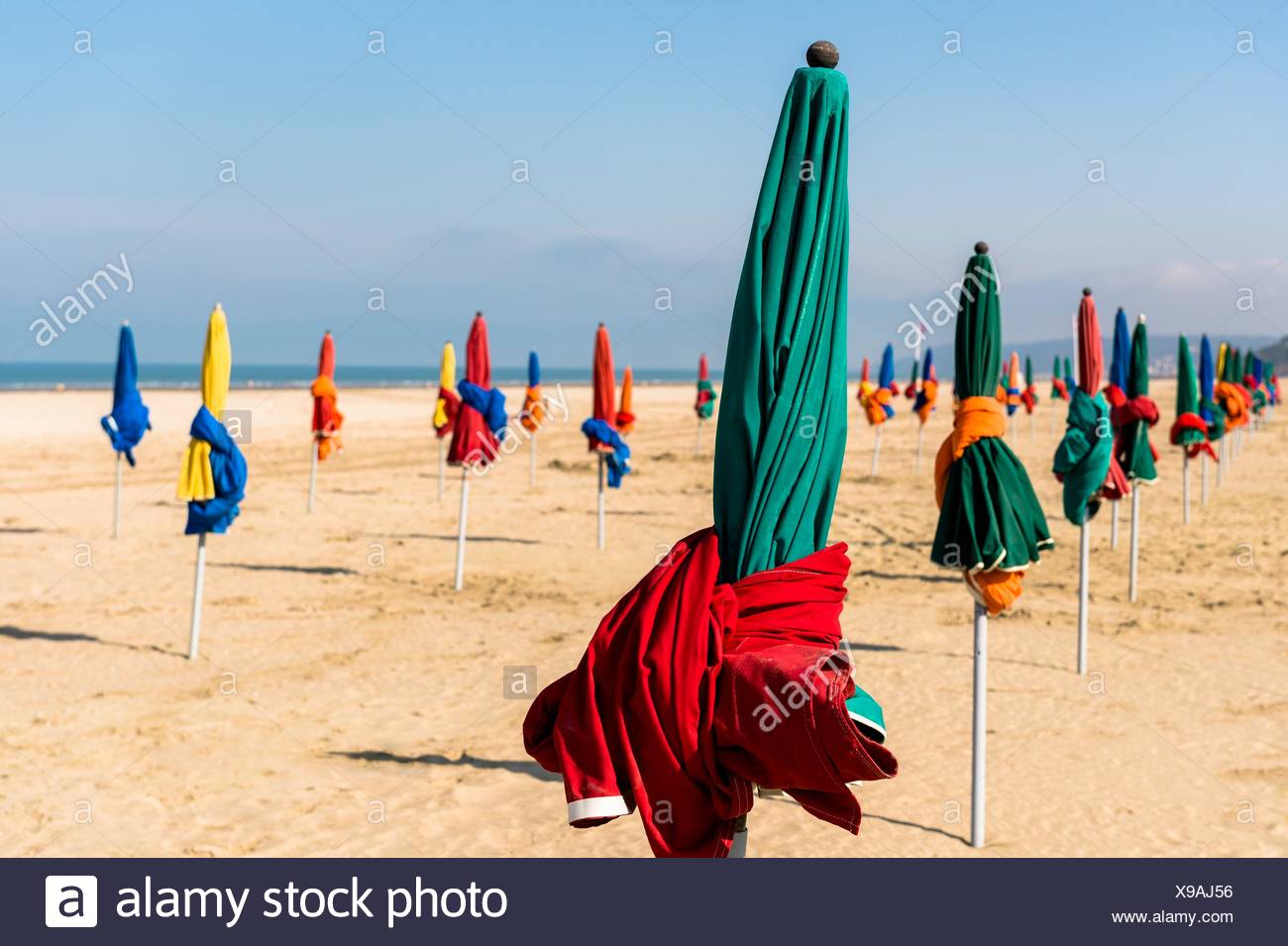 La France La Normandie La Plage De Deauville Avec Des