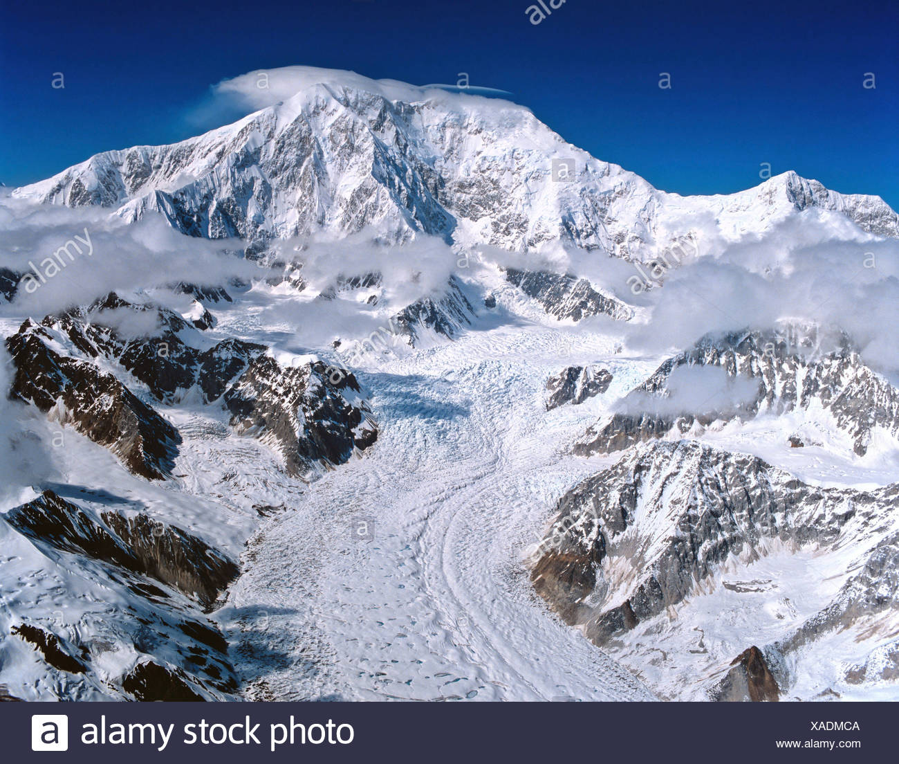 Le Mont Mckinley 6195 Mètres La Plus Haute Montagne D