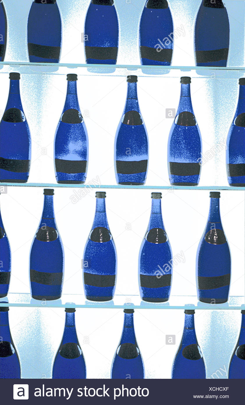 étagère Bouteilles Deau Bleu Nature Morte Photographie