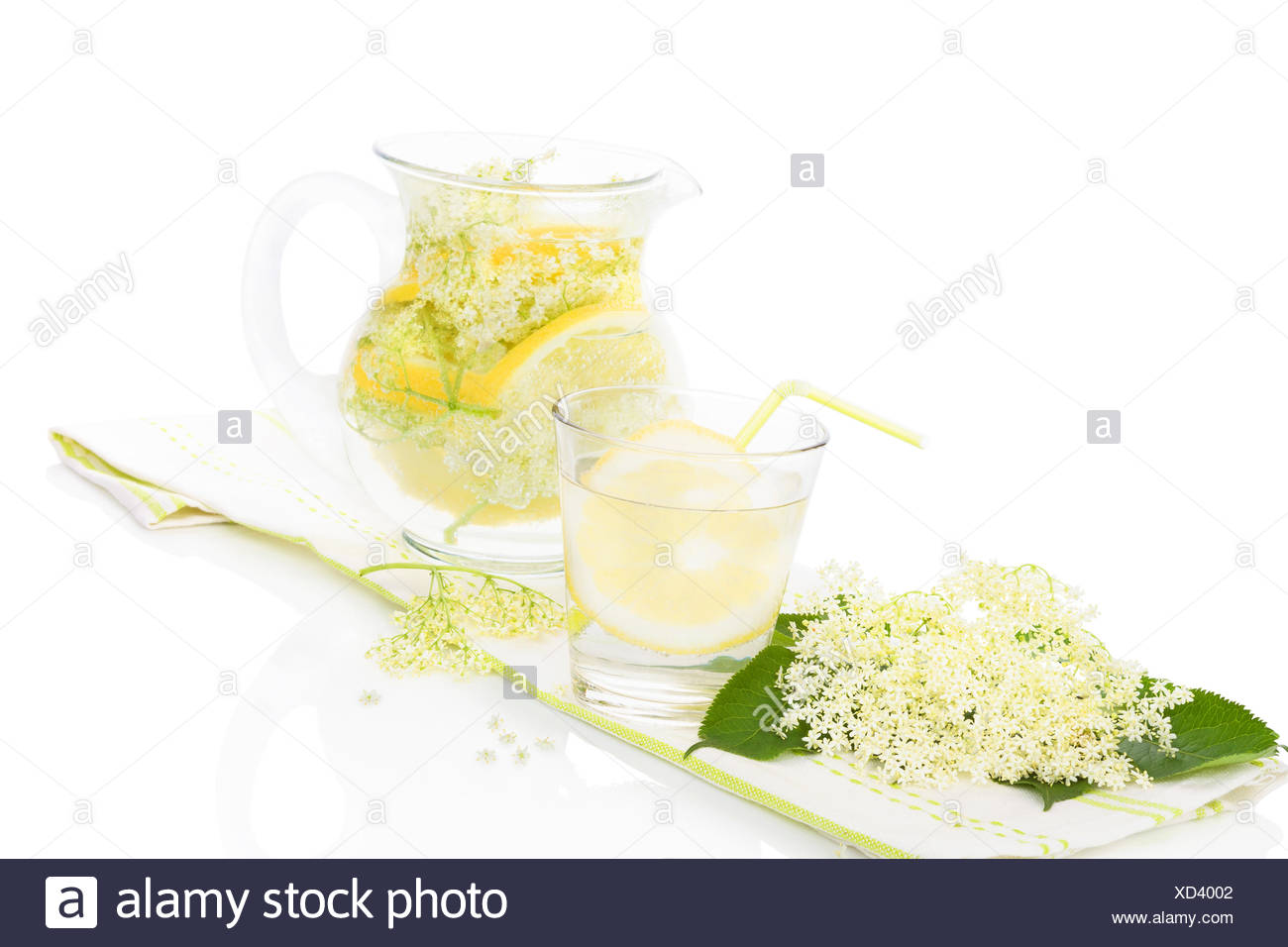 Limonade De Sureau Avec Citron Et De Lime Fraîche Et De