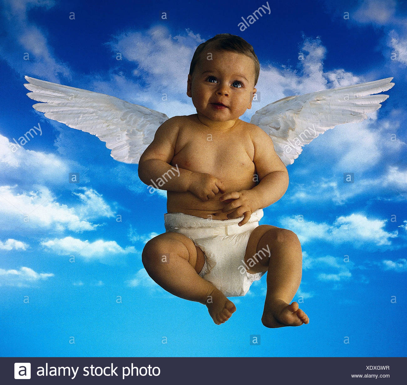 La Composition Ciel Nuageux Bebe Aile Angel Nourrisson Enfant Petits Etres Humains Ciel Petits Anges Cherubins Angel S Wing Commode A Langer De Vues De Haut Niveau Voler Flotter Avec Douceur L Innocence De