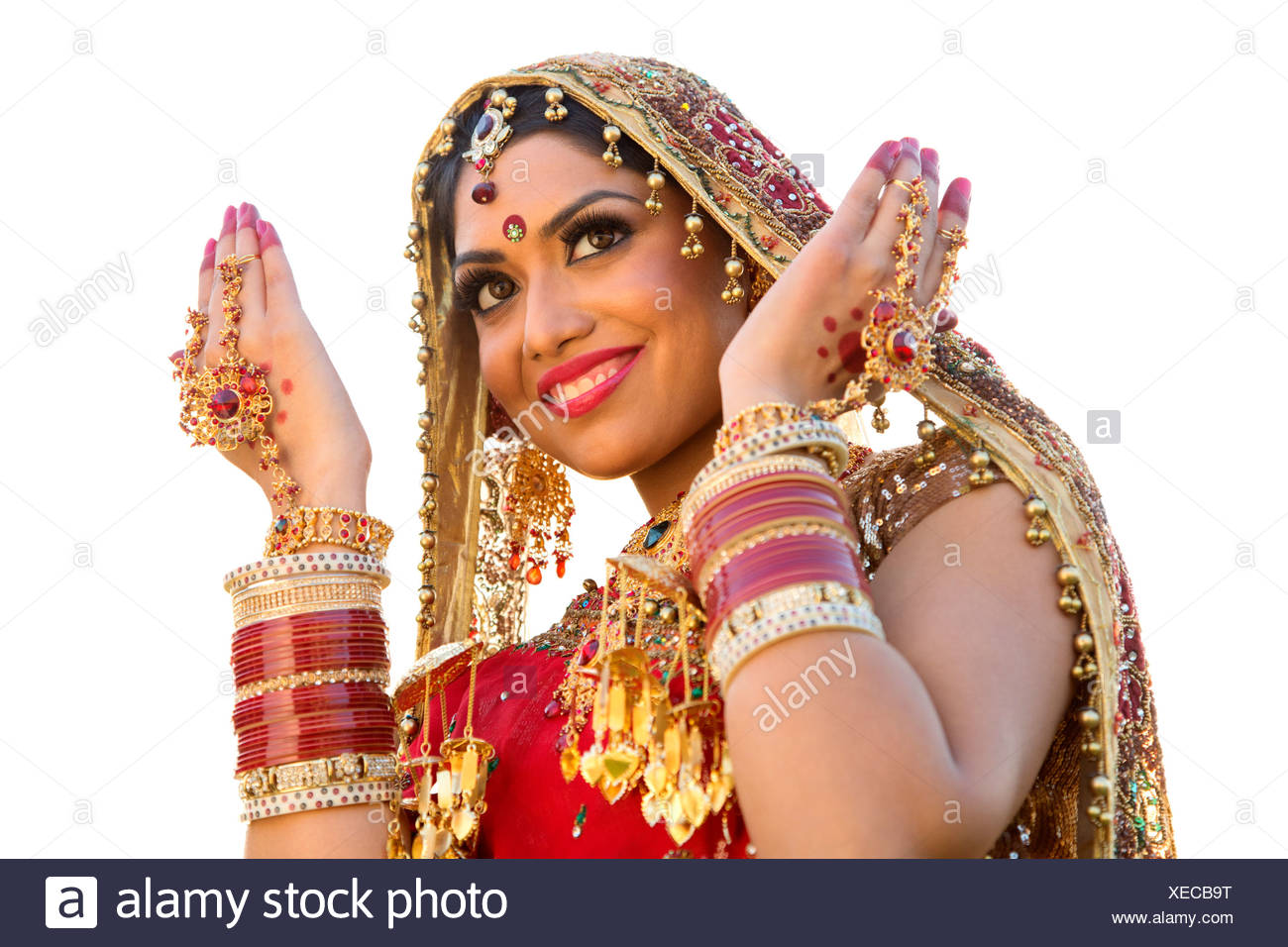 Belle Mariée Indienne En Robe De Mariage Traditionnel Et