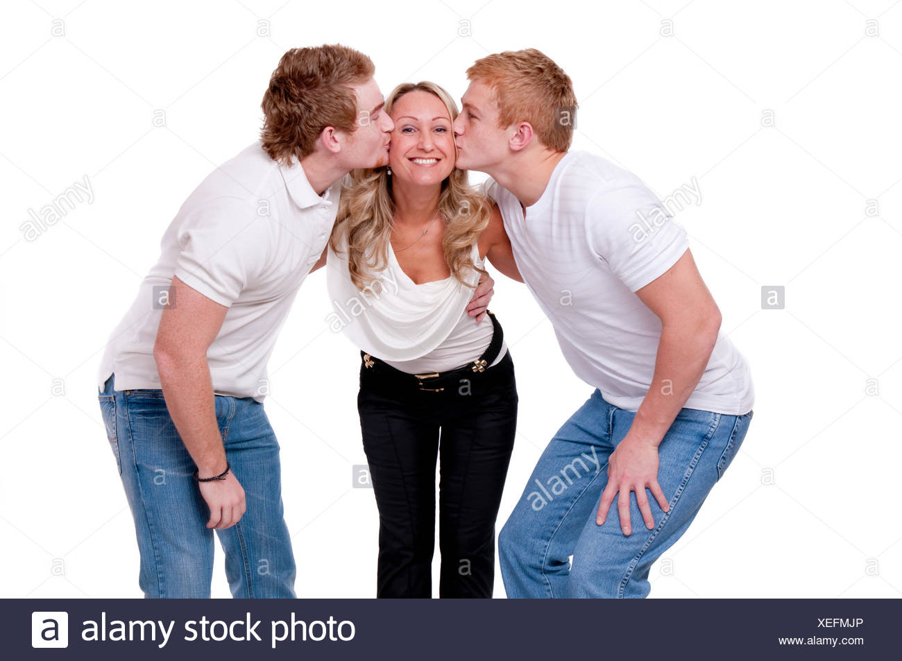 Maman Mere Fils Ma Maman Mere Kiss Love Amoureux Est Tombe Amoureux De La Famille Famille Photo Stock Alamy Maman Mere Fils Ma Maman Mere Kiss Love Amoureux Est Tombe Amoureux De La Famille Famille Photo Stock Alamy