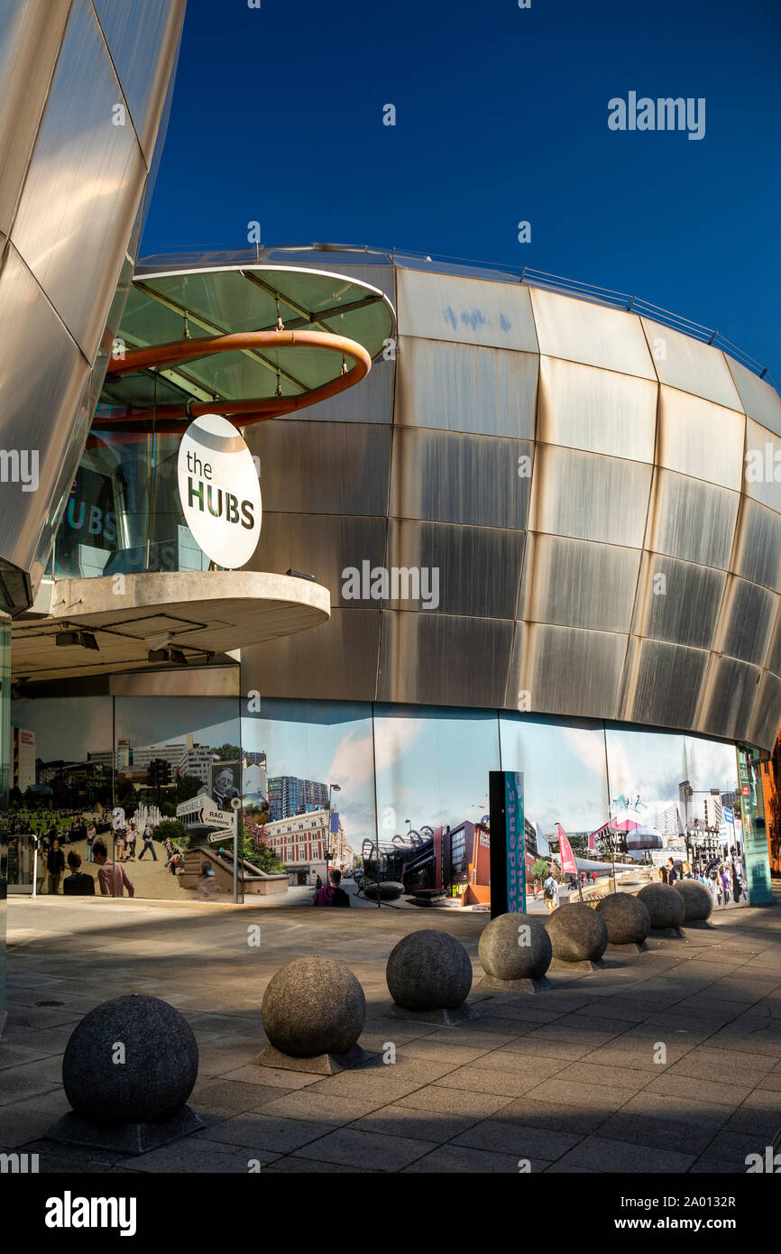 Regno Unito, Yorkshire, Sheffield, Marrone Street, i mozzi Sheffield Hallam University unione degli allievi nel primo millennio la musica Pop edifici museali Foto Stock