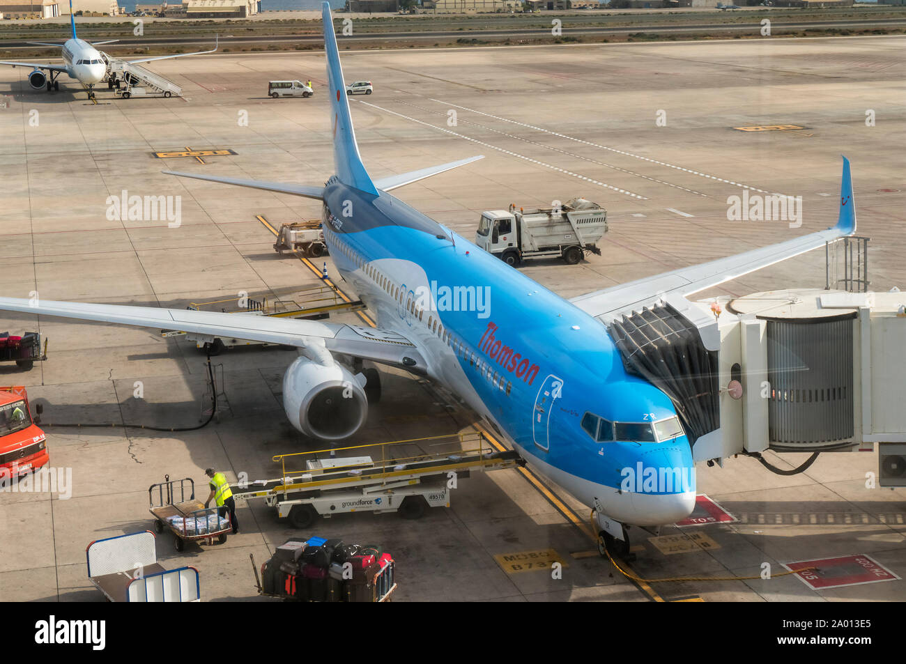 Un aereo della compagnia aerea Thomson all'aeroporto di Gran Canaria Foto Stock
