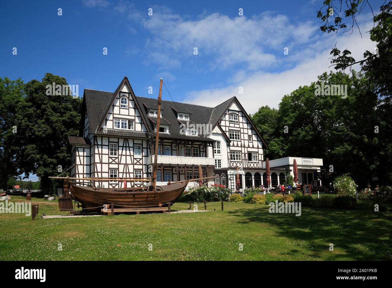 KLoster, Hotel HITTHIM presso il porto, Hiddensee isola, Mar Baltico, Meclemburgo-Pomerania, Germania, Europa Foto Stock